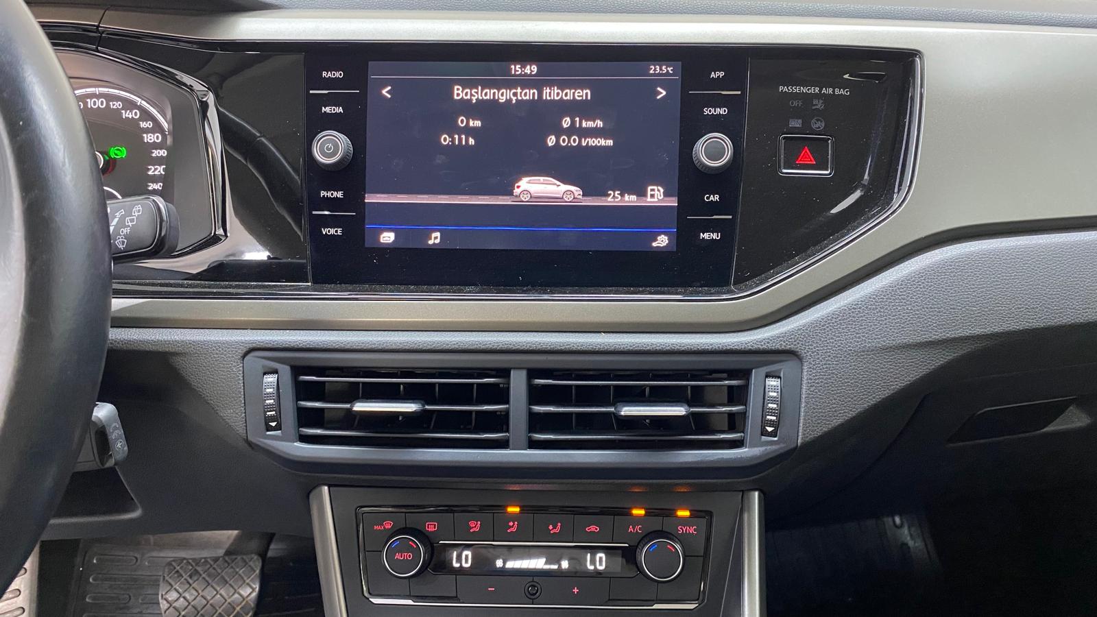 VOLKSWAGEN POLO 14